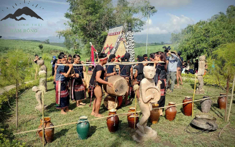 Khám Phá Làng Du Lịch Sinh Thái Hàm Rồng - Điểm Đến Lý Tưởng Tại Gia Lai 2 Trải nghiệm tại làng du lịch sinh thái Hàm Rồng